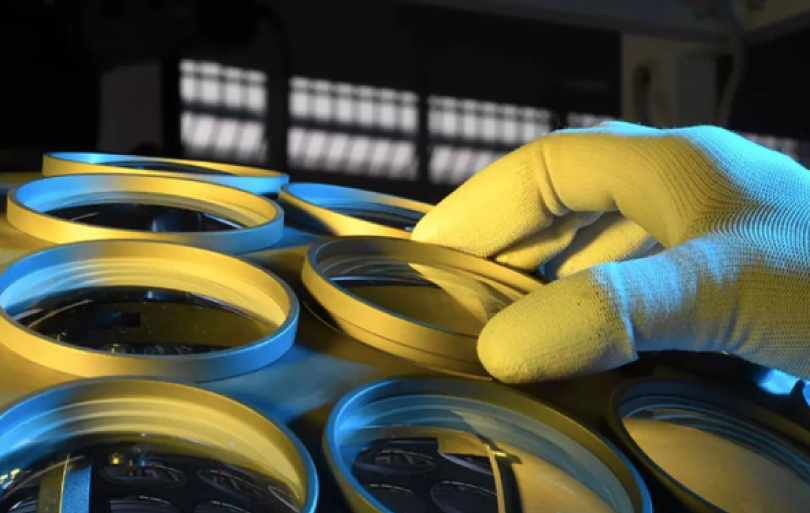 Solvo - Prueba 1 a tres columnas